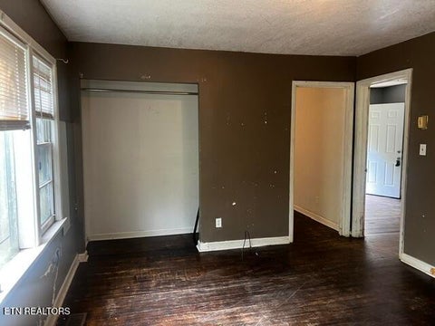 Tiny photo for 2404 Victoria St, Knoxville, TN 37915 (MLS # 1349760)