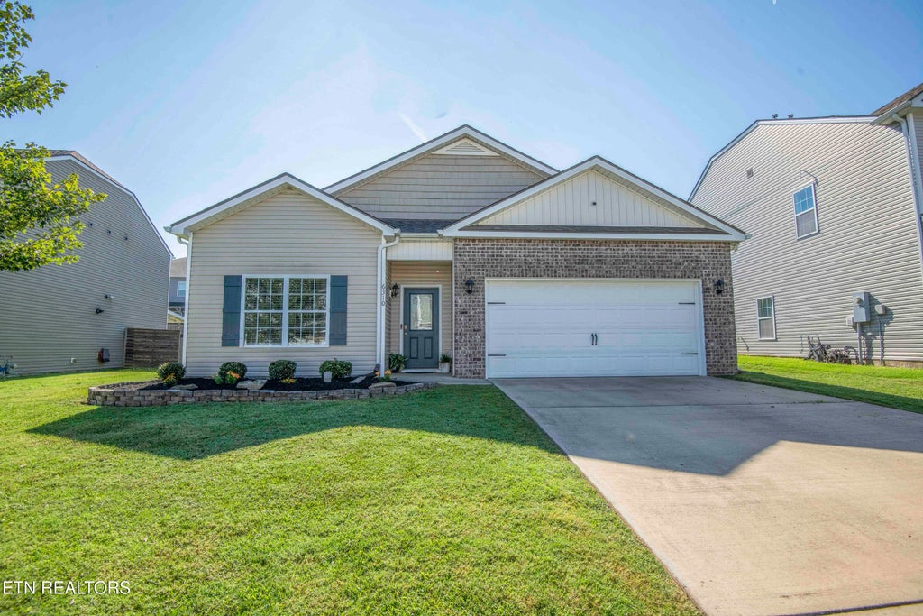 Photo of 6310 Aldingham St, Knoxville, TN 37912 (MLS # 1352994)