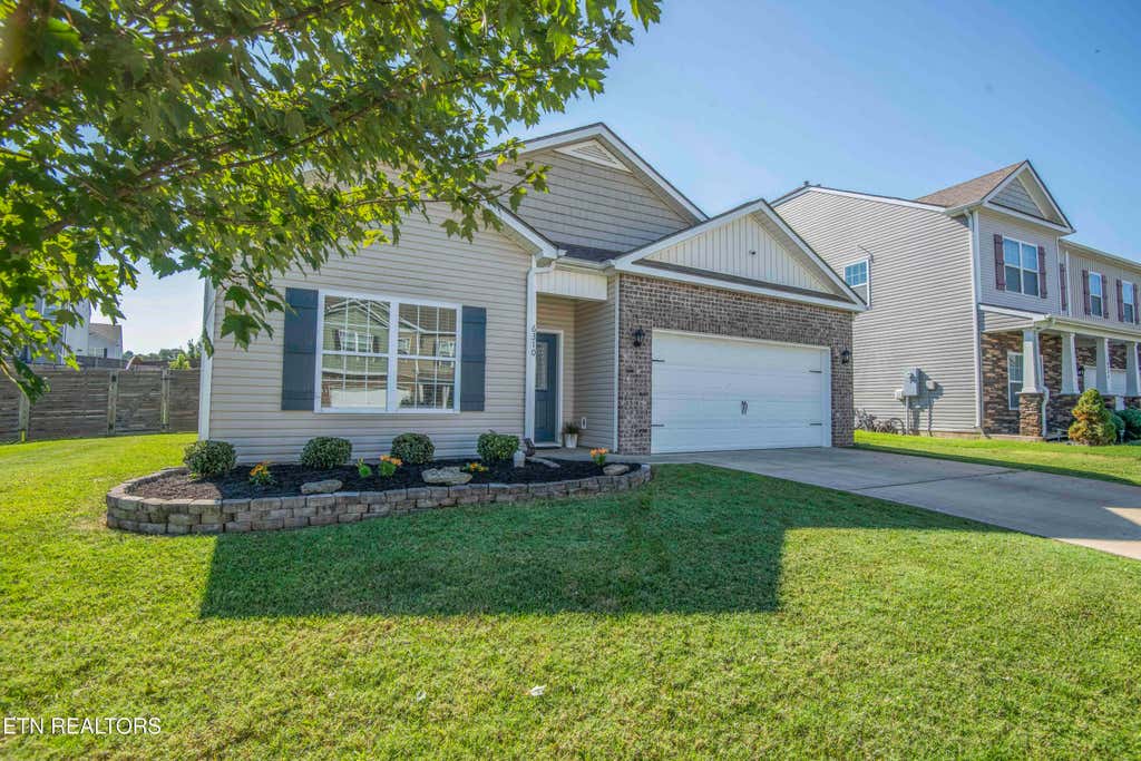 Photo of 6310 Aldingham St, Knoxville, TN 37912 (MLS # 1352994)