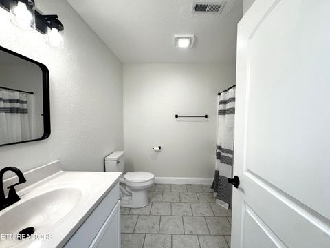 Tiny photo for 115 Spruce Lane, Kingston, TN 37763 (MLS # 1329049)