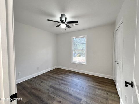 Tiny photo for 115 Spruce Lane, Kingston, TN 37763 (MLS # 1329049)