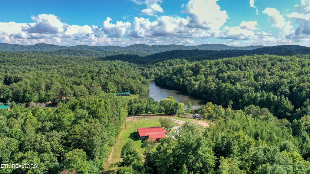 Photo of 1835 Yellow Nugget Rd, Tellico Plains, TN 37385 (MLS # 1260323)