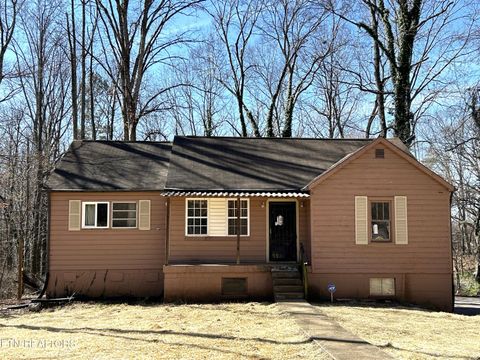 Photo of 637 S Gallaher View Rd, Knoxville, TN 37919 (MLS # 1330773)