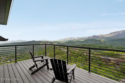 Tiny photo for 922 Piney Butt Way, Gatlinburg, TN 37738 (MLS # 1328415)