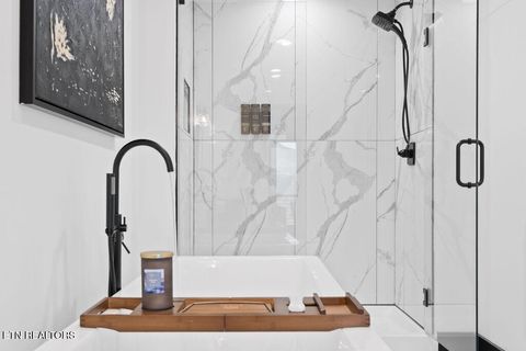 Tiny photo for 922 Piney Butt Way, Gatlinburg, TN 37738 (MLS # 1328415)