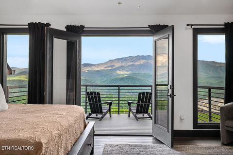 Tiny photo for 922 Piney Butt Way, Gatlinburg, TN 37738 (MLS # 1328415)