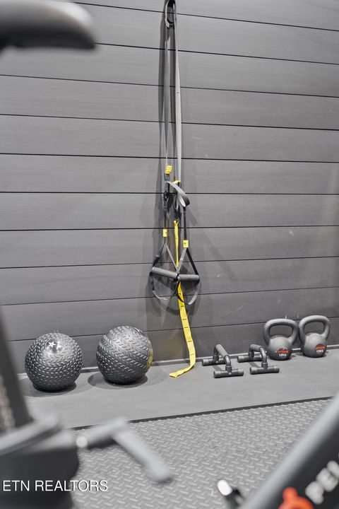 Tiny photo for 922 Piney Butt Way, Gatlinburg, TN 37738 (MLS # 1328415)