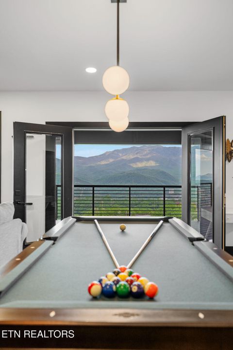 Tiny photo for 922 Piney Butt Way, Gatlinburg, TN 37738 (MLS # 1328415)