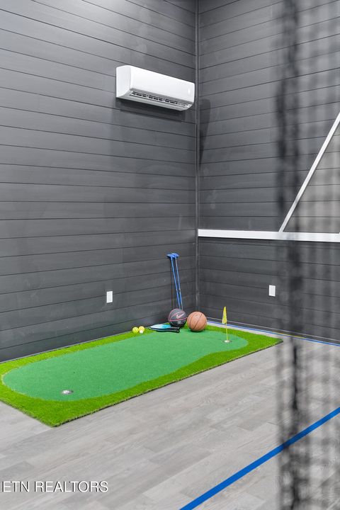 Tiny photo for 922 Piney Butt Way, Gatlinburg, TN 37738 (MLS # 1328415)