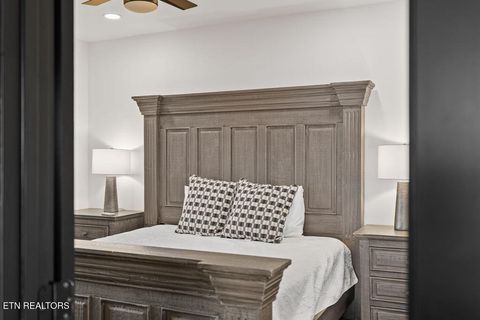 Tiny photo for 922 Piney Butt Way, Gatlinburg, TN 37738 (MLS # 1328415)