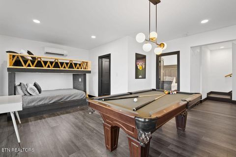 Tiny photo for 922 Piney Butt Way, Gatlinburg, TN 37738 (MLS # 1328415)