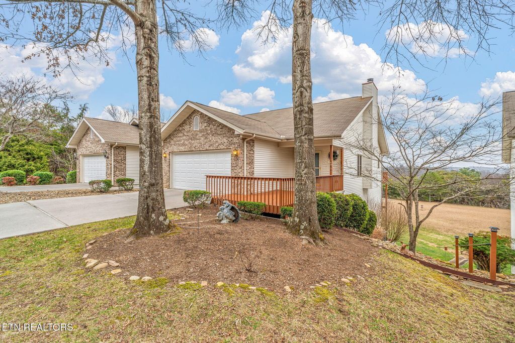 Photo of 314 Dilegwa Way, Loudon, TN 37774 (MLS # 1325726)