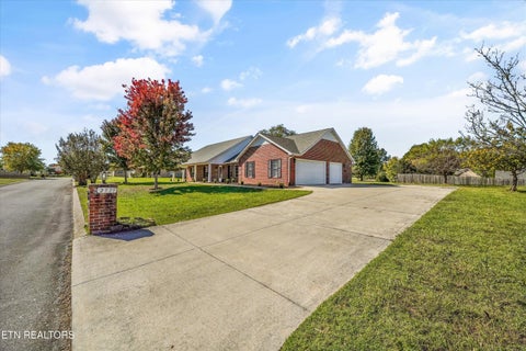 Tiny photo for 2339 Sir Edward Lane, Maryville, TN 37803 (MLS # 1359953)