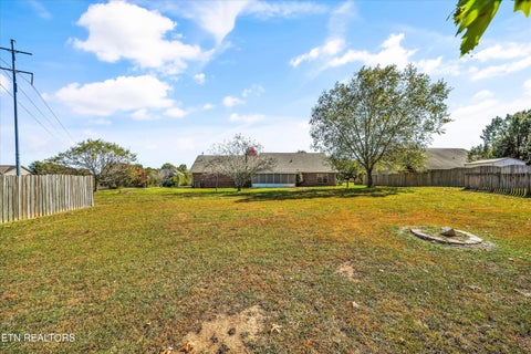 Tiny photo for 2339 Sir Edward Lane, Maryville, TN 37803 (MLS # 1359953)