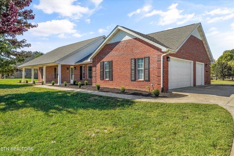 Photo of 2339 Sir Edward Lane, Maryville, TN 37803 (MLS # 1359953)