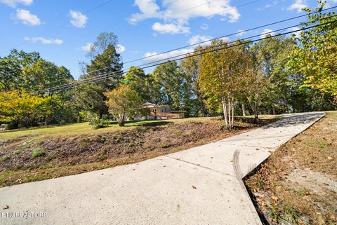 Tiny photo for 2715 Cox Valley Rd, Crossville, TN 38555 (MLS # 1360102)