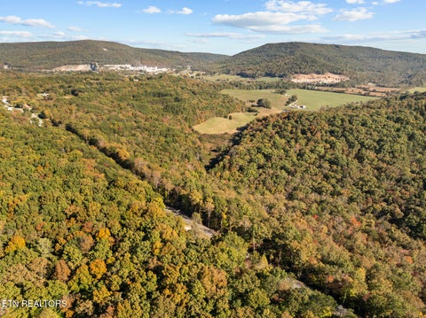 Tiny photo for 2715 Cox Valley Rd, Crossville, TN 38555 (MLS # 1360102)