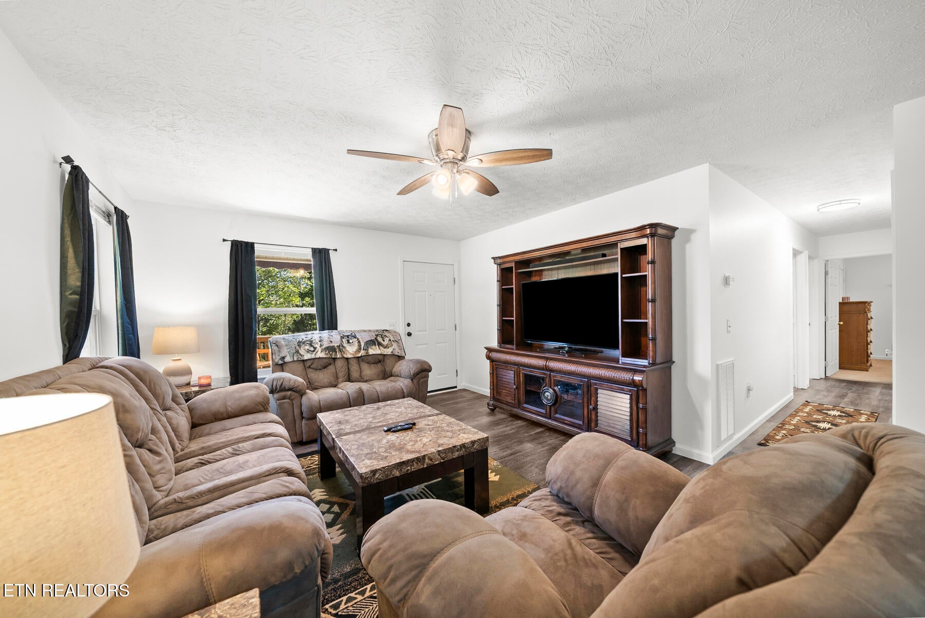 2715 Cox Valley Rd