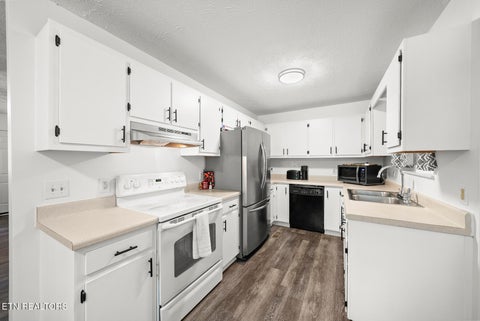Tiny photo for 2715 Cox Valley Rd, Crossville, TN 38555 (MLS # 1360102)