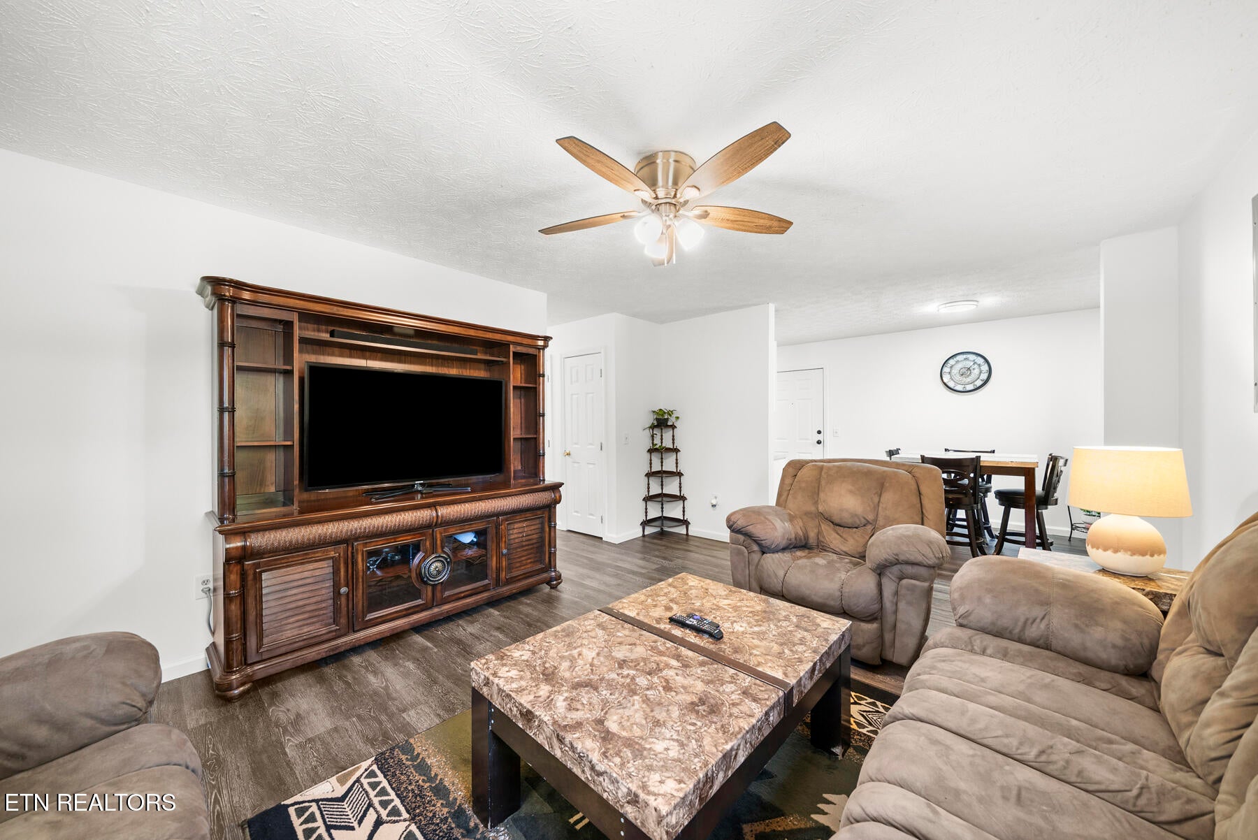 2715 Cox Valley Rd