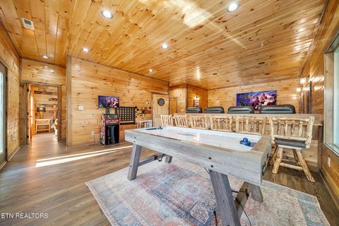 Tiny photo for 2686 Sulpher Springs Way, Sevierville, TN 37862 (MLS # 1330216)