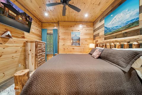 Tiny photo for 2686 Sulpher Springs Way, Sevierville, TN 37862 (MLS # 1330216)