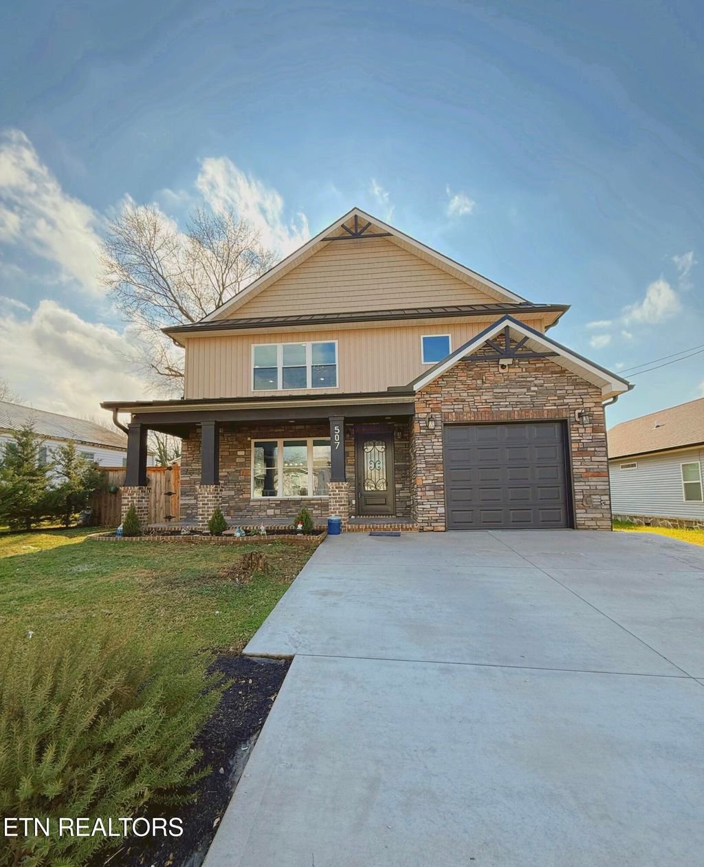 Photo of 507 Rule St, Maryville, TN 37804 (MLS # 1330989)