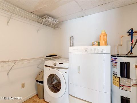Tiny photo for 156 Back Nine Drive, Baneberry, TN 37890 (MLS # 1293964)