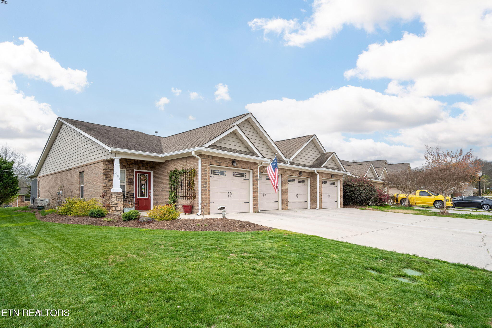 5334 Mandarin Circle