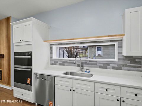 Tiny photo for 1141 Valley Ave, Knoxville, TN 37920 (MLS # 1330283)