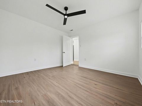 Tiny photo for 1141 Valley Ave, Knoxville, TN 37920 (MLS # 1330283)