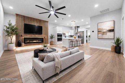 Tiny photo for 1141 Valley Ave, Knoxville, TN 37920 (MLS # 1330283)