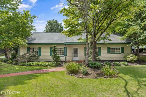 2008 Cedar Lane Lane Knoxville TN 37918