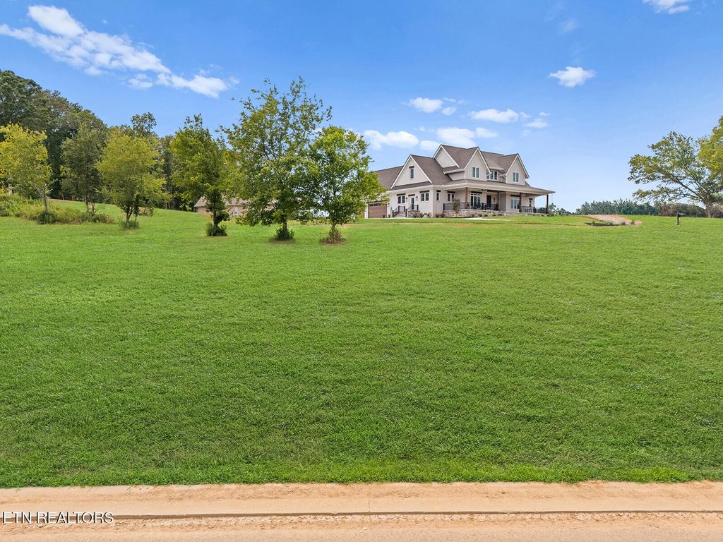 Photo of 2929 Chestnut Lane, Loudon, TN 37774 (MLS # 1311183)
