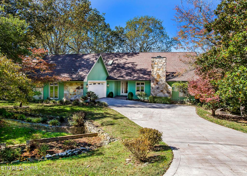 Photo of 119 Fairway Drive, Crossville, TN 38558 (MLS # 1319861)