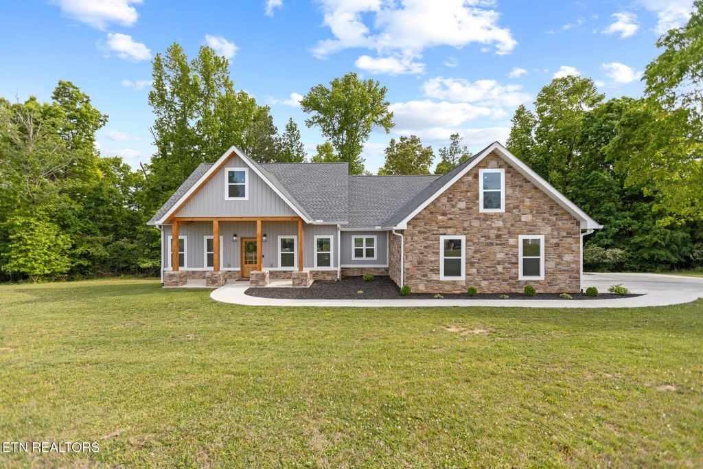 Photo of 110 Timber Creek Drive, Athens, TN 37303 (MLS # 1340861)
