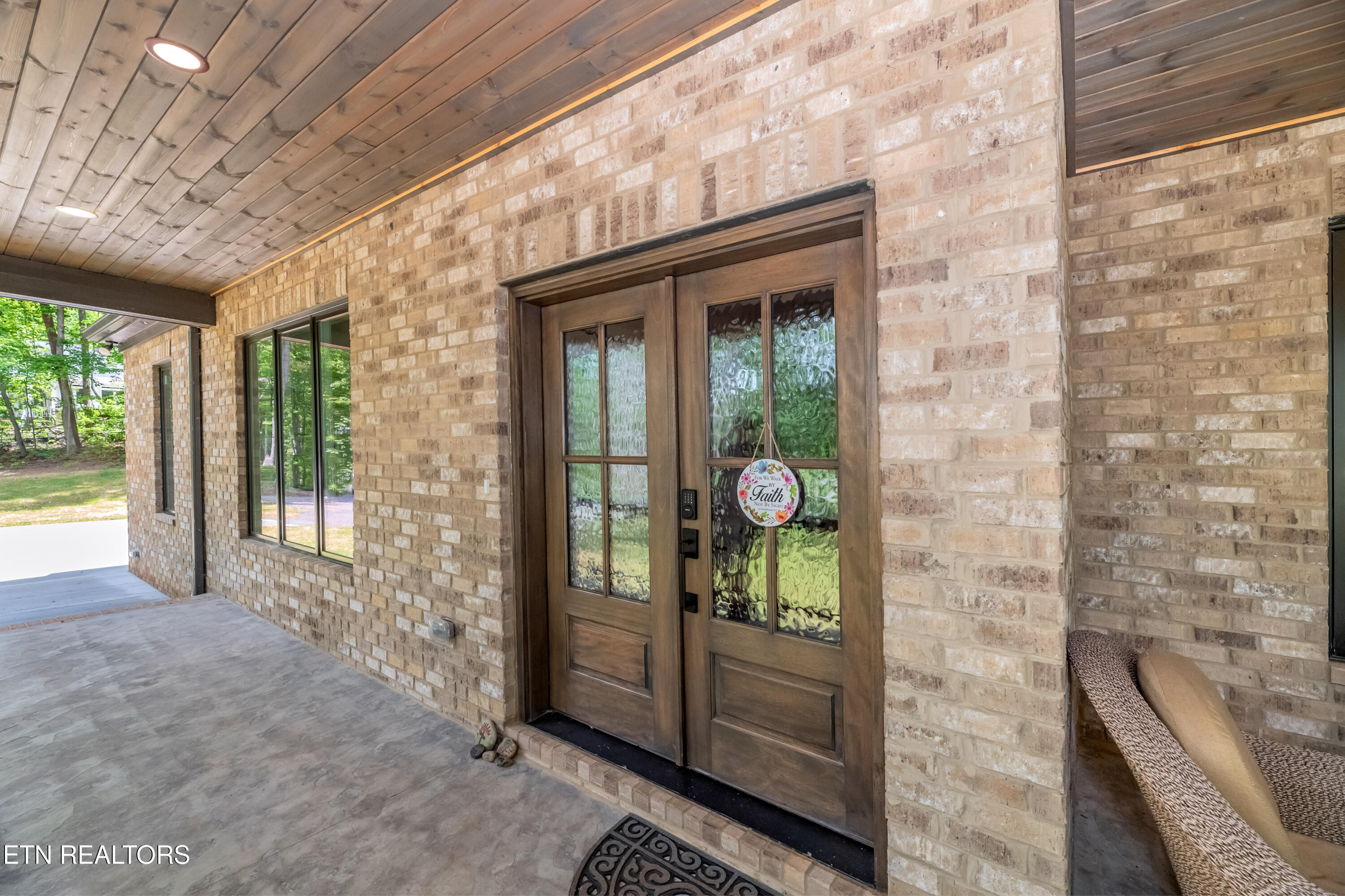 8304 Davis Ferry Rd