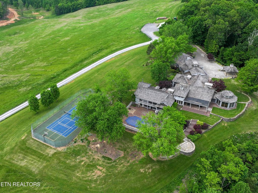 Photo of 293 Inlet, Morristown, TN 37814 (MLS # 1329042)