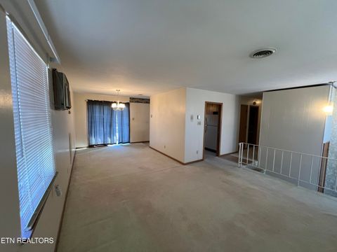 Tiny photo for 978 Camp St, Wartburg, TN 37887 (MLS # 1330879)