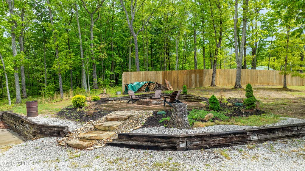 Photo of 336 John J Smith Rd, Oneida, TN 37841 (MLS # 1336290)