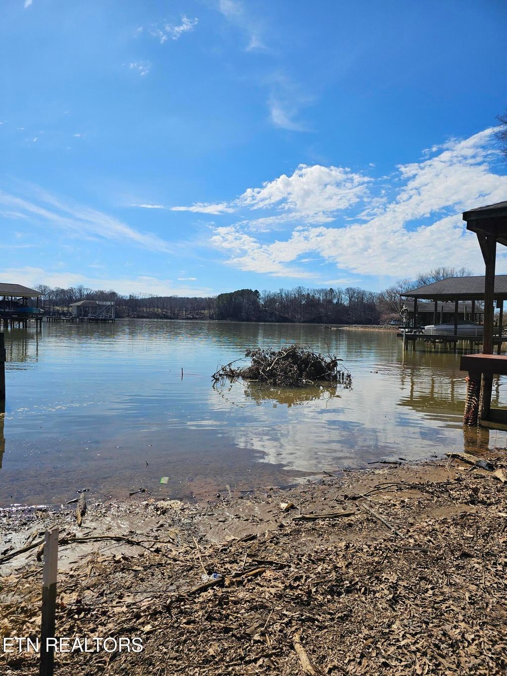 Photo of Colonial Harbor Dr, Louisville, TN 37777 (MLS # 1291181)