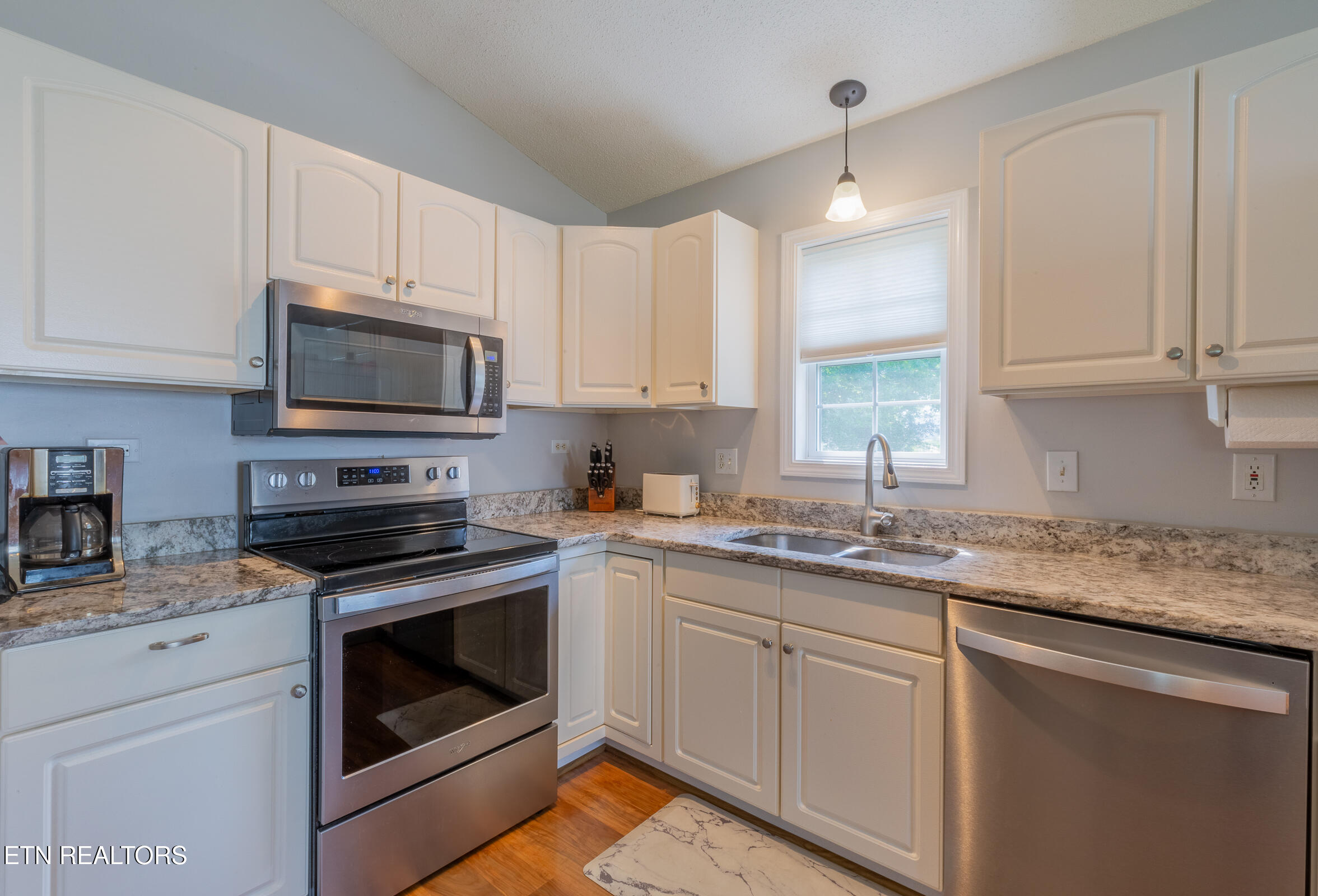 1605 Country Meadows Drive