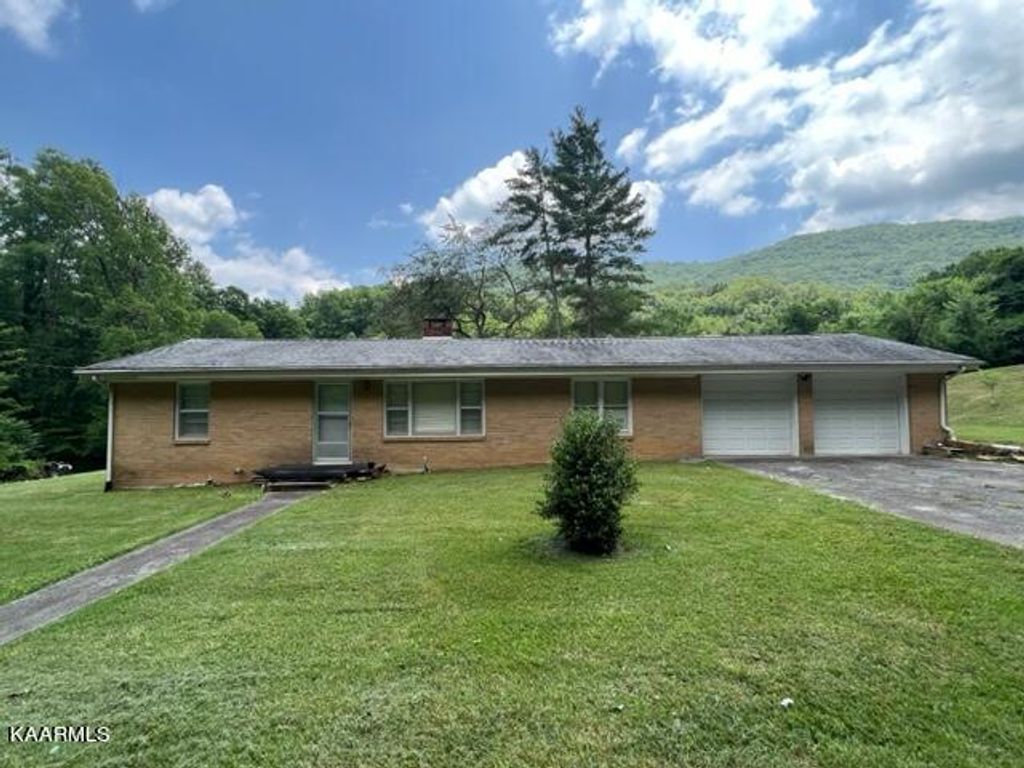 Photo of 4738 Nebo Rd, Walland, TN 37886 (MLS # 1231860)