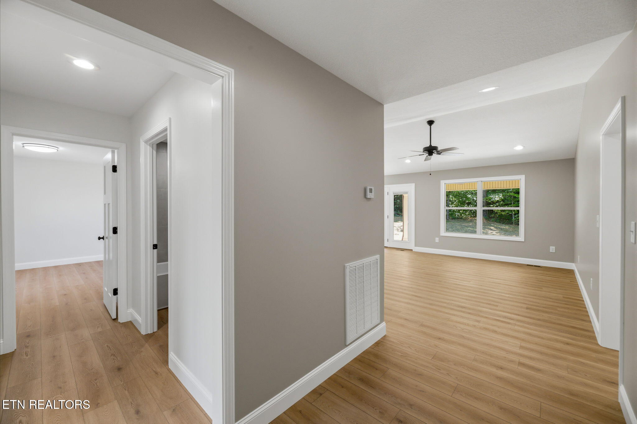 126 Cross Creek Circle