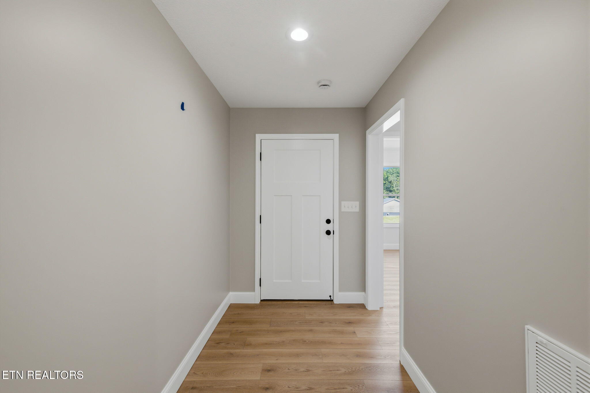 126 Cross Creek Circle
