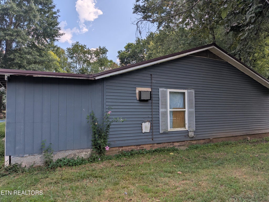 Photo of 395 Cemetery Rd, Dayton, TN 37321 (MLS # 1356977)