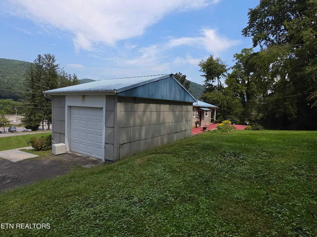 Photo of 107 Ridgewood Circle, Pineville, KY 40977 (MLS # 1355982)