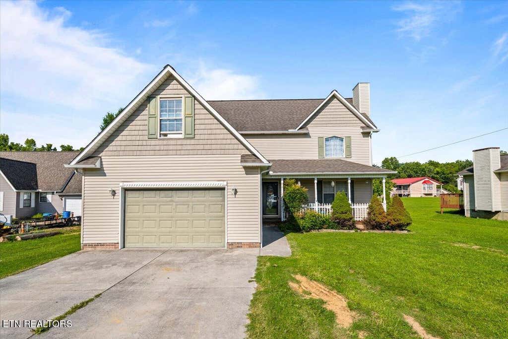 Photo of 356 Elkins Rd, Jacksboro, TN 37757 (MLS # 1352715)