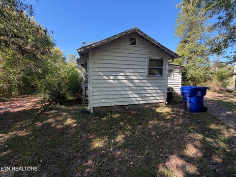 Tiny photo for 5204 Murphy Rd, Knoxville, TN 37918 (MLS # 1357298)