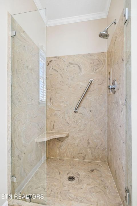 Tiny photo for 611 Calvin St, Kingston, TN 37763 (MLS # 1333909)